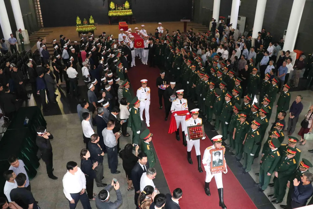Tiễn đưa Trung tướng Đồng Sỹ Nguyên về nơi an nghỉ cuối cùng ảnh 3