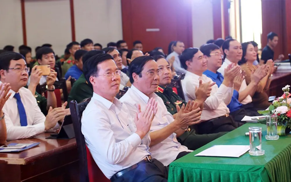 Phát động cuộc thi trắc nghiệm Tìm hiểu 90 năm lịch sử vẻ vang của Đảng Cộng sản Việt Nam ảnh 1