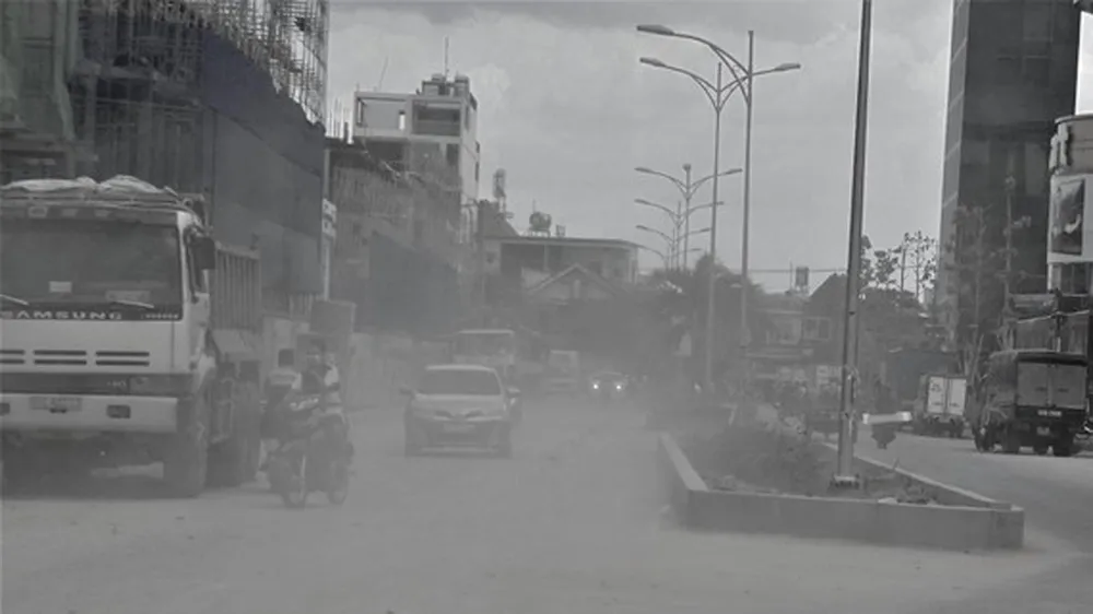 Phải khắc phục ngay tình trạng ô nhiễm không khí, nguồn nước thải tại Hà Nội và TPHCM ảnh 1