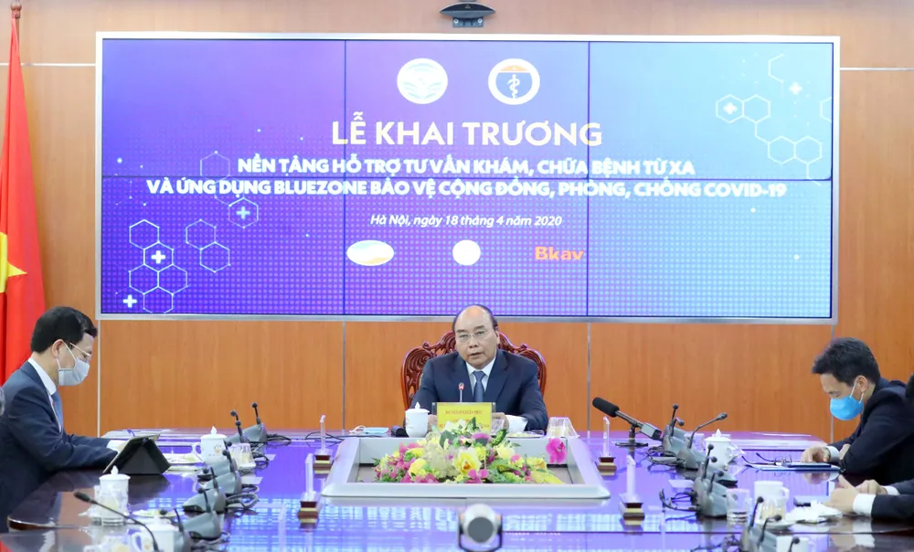 Ra mắt nền tảng khám chữa bệnh từ xa và ứng dụng bảo vệ cộng đồng, phòng chống Covid-19 ảnh 1