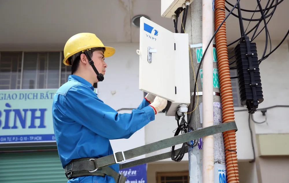 VNPT tăng cường mạng lưới, đảm bảo phục vụ dịp nghỉ lễ 30-4  và 1-5 ảnh 1