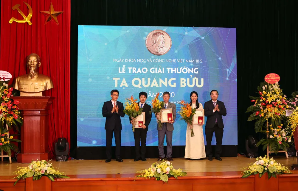 Tôn vinh những nhà khoa học Việt Nam ảnh 2