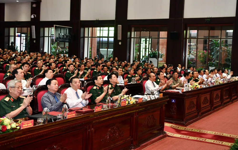 Xây dựng quân đội tinh, gọn, mạnh, cơ động, đáp ứng yêu cầu chiến tranh hiện đại ảnh 1