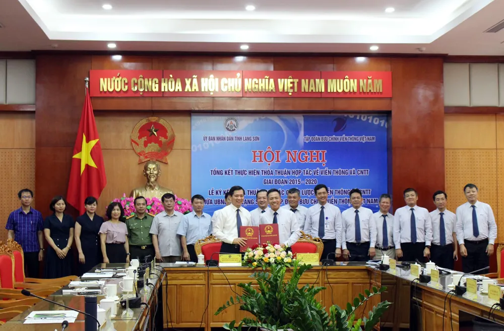 Lạng Sơn tiếp tục hợp tác chiến lược với VNPT để phát triển Chính quyền điện tử ảnh 1