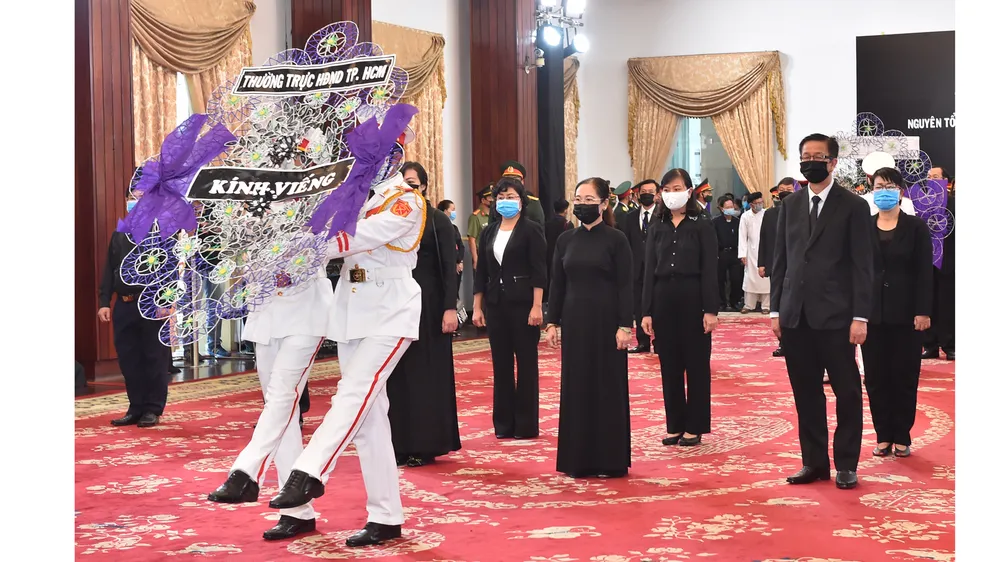 Cử hành trọng thể Quốc tang nguyên Tổng Bí thư Lê Khả Phiêu ảnh 43