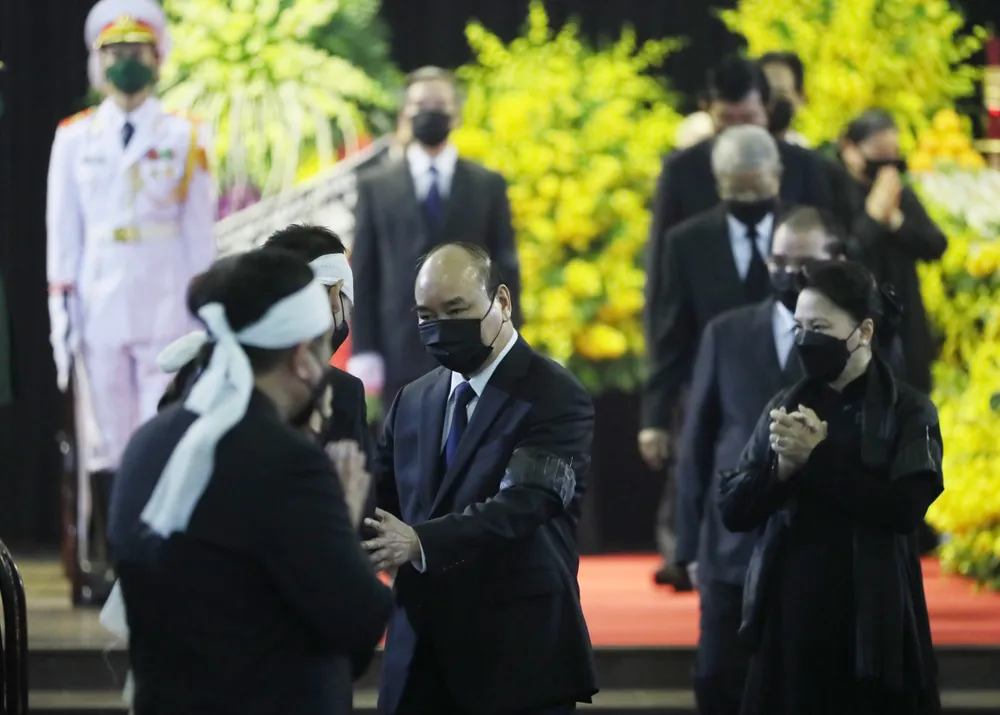 Cử hành trọng thể Quốc tang nguyên Tổng Bí thư Lê Khả Phiêu ảnh 21