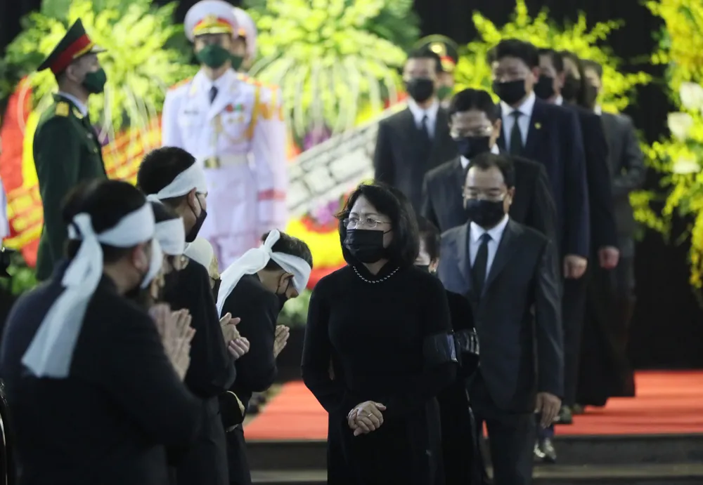 Cử hành trọng thể Quốc tang nguyên Tổng Bí thư Lê Khả Phiêu ảnh 20