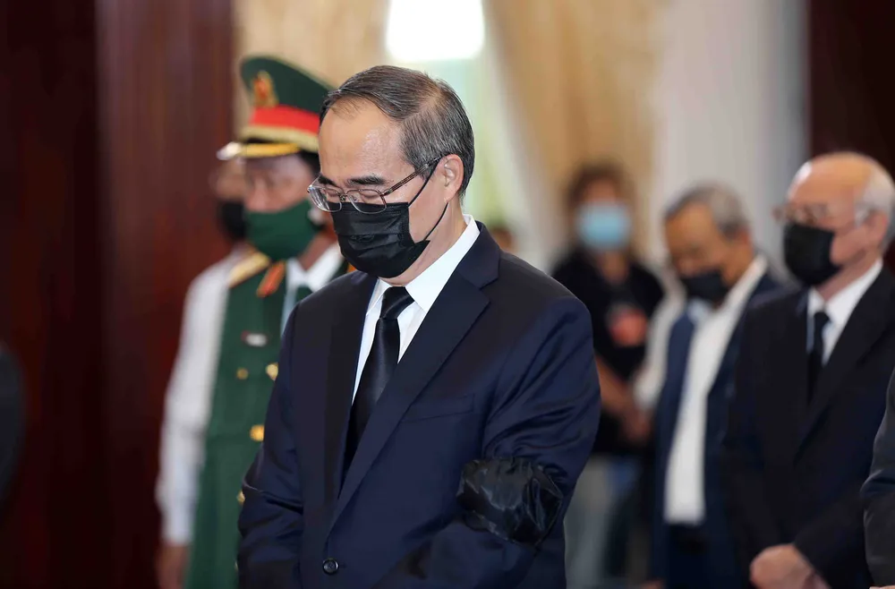 Tiễn đưa nguyên Tổng Bí thư Lê Khả Phiêu về nơi an nghỉ cuối cùng ảnh 7