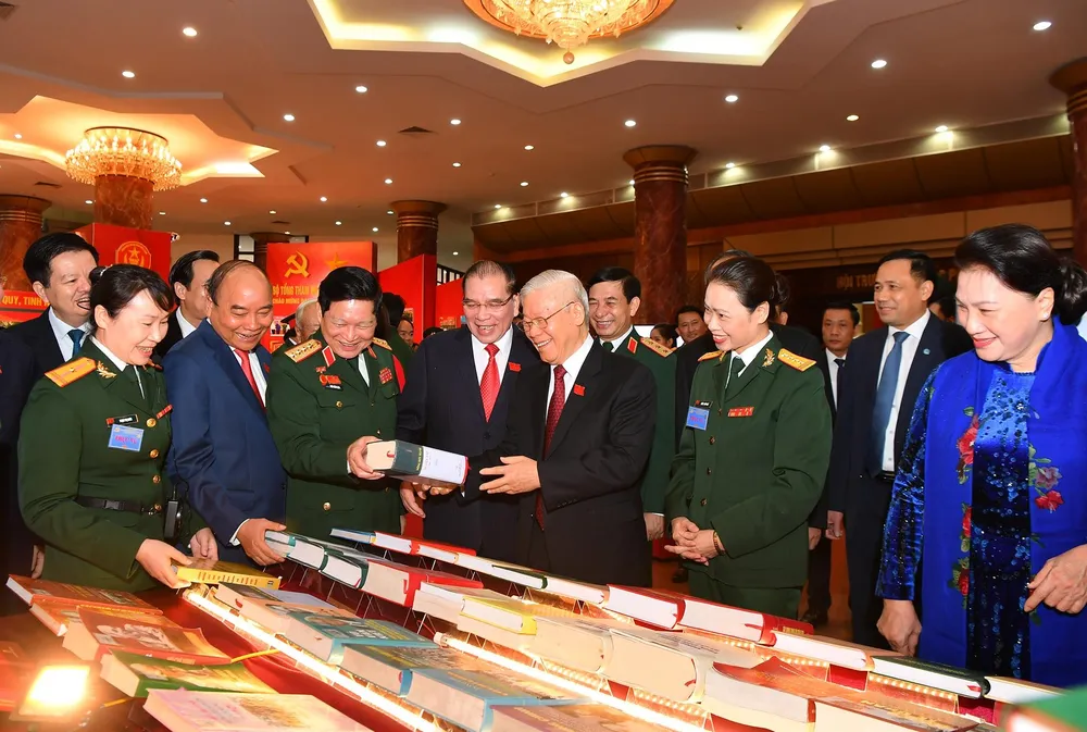 Khai mạc trọng thể Đại hội Đại biểu Đảng bộ Quân đội lần thứ XI, nhiệm kỳ 2020 - 2025 ảnh 6