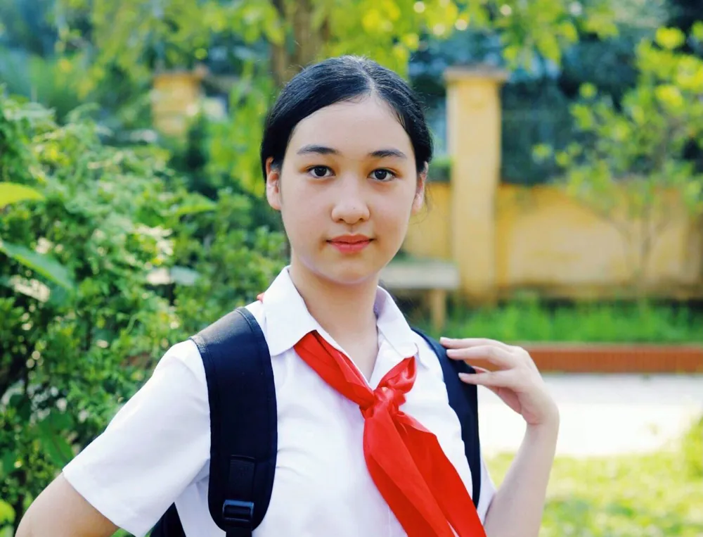 Nữ sinh Trường THCS Nguyễn Huy Tưởng giành giải Ba cuộc thi Viết thư quốc tế UPU lần thứ 50 ảnh 2