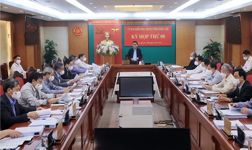 Kỷ luật và đề nghị kỷ luật nhiều lãnh đạo và nguyên lãnh đạo Bộ Y tế ảnh 1