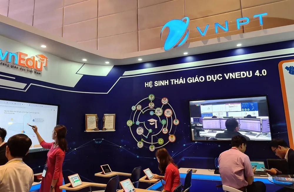 VNPT hoàn thành “mục tiêu kép” với nhiều dấu ấn trong năm 2021 ảnh 5