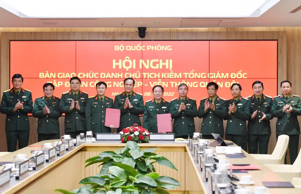 Viettel hoàn tất bàn giao chức danh Chủ tịch kiêm Tổng giám đốc ảnh 1