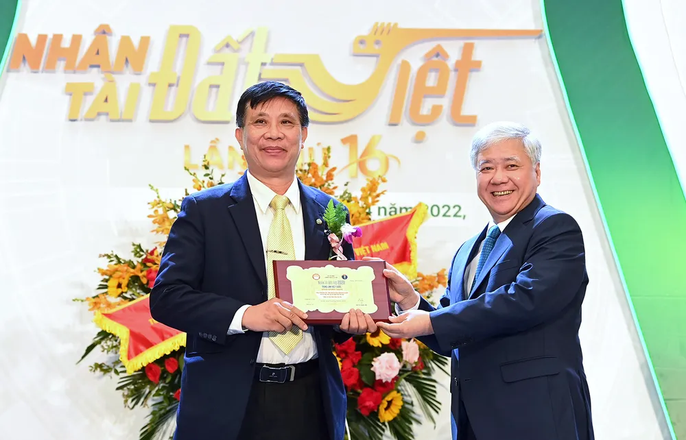 Tôn vinh các công trình, sản phẩm đoạt Giải thưởng Nhân tài Đất Việt lần thứ 16 ảnh 4
