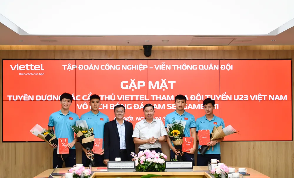 Viettel tuyên dương 4 cầu thủ có đóng góp cho U23 Việt Nam tại SEA Games 31 ảnh 1