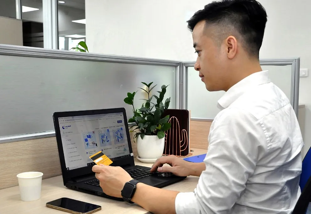 Dễ dàng và tiết kiệm khi đăng ký các dịch vụ chuyển đổi số qua nền tảng oneSME ảnh 1