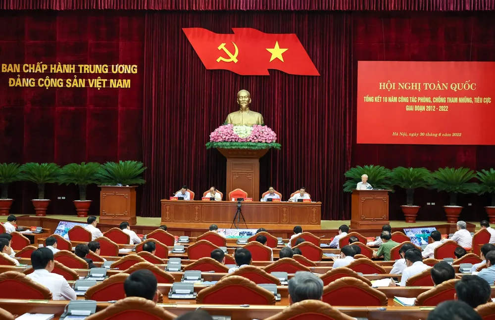 Tham nhũng, tiêu cực nhất định sẽ bị ngăn chặn, đẩy lùi ảnh 1