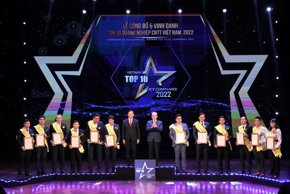 Vinh danh TOP doanh nghiệp CNTT Việt Nam ở 18 lĩnh vực ảnh 4