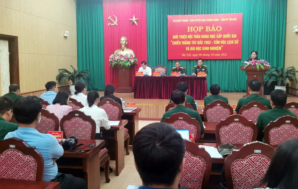 ​Hội thảo khoa học cấp quốc gia kỷ niệm 70 chiến thắng Tây Bắc ảnh 1