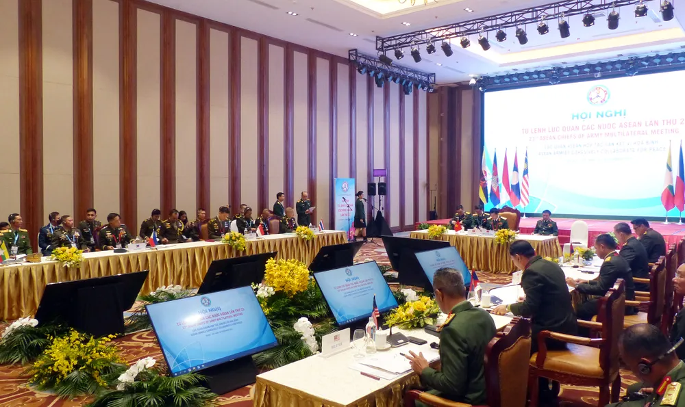Lục quân ASEAN hợp tác gắn kết vì hòa bình ảnh 1