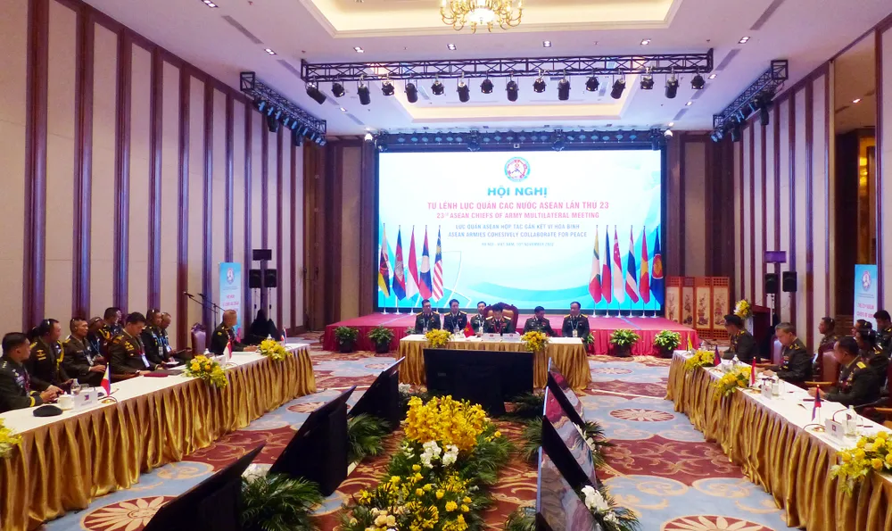 Lục quân ASEAN hợp tác gắn kết vì hòa bình ảnh 6