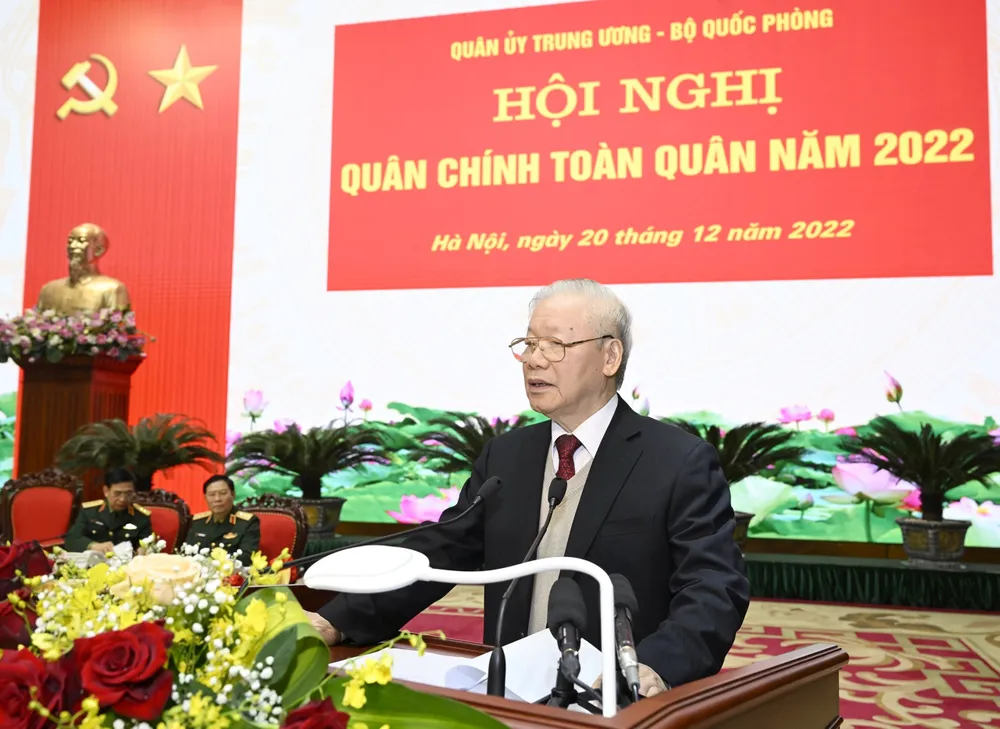 Tổng Bí thư Nguyễn Phú Trọng đề nghị quán triệt sâu sắc hơn nữa đường lối quốc phòng toàn dân, chiến tranh nhân dân, bảo vệ Tổ quốc trong tình hình mới. Ảnh: VIẾT CHUNG