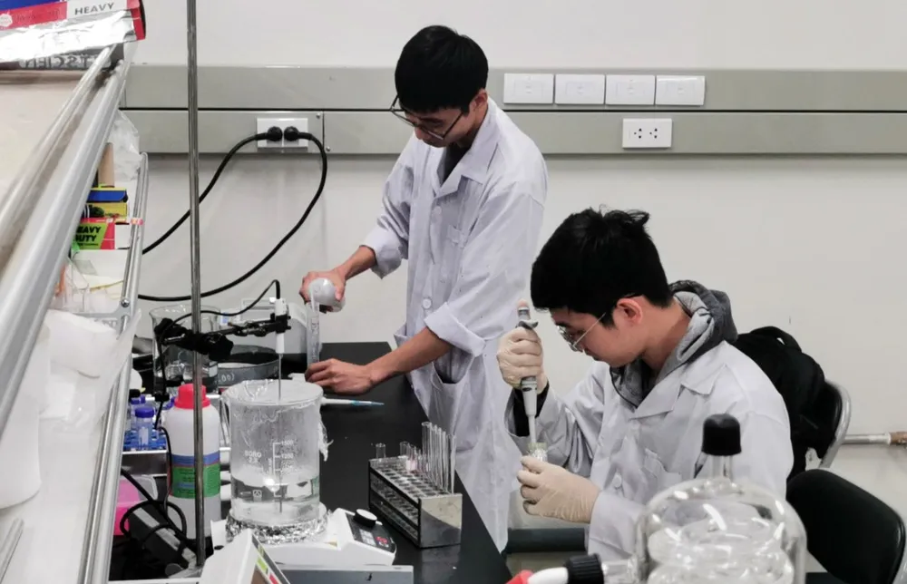 Hoạt động nghiên cứu phát triển tại Viện KH-CN Việt Nam - Hàn Quốc (VKIST)