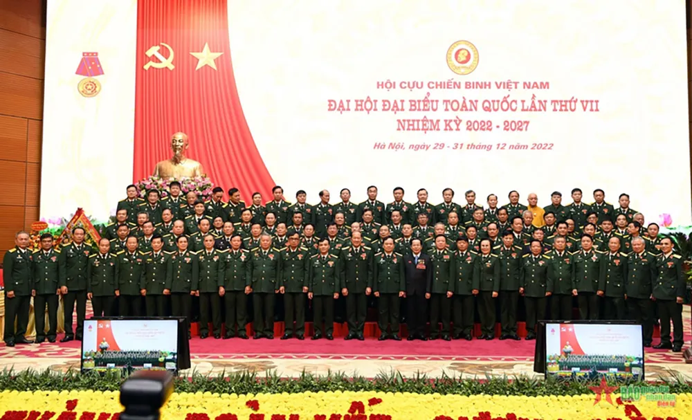 Ban Chấp hành Trung ương Hội CCB Việt Nam nhiệm kỳ 2022-2027 ra mắt đại hội.