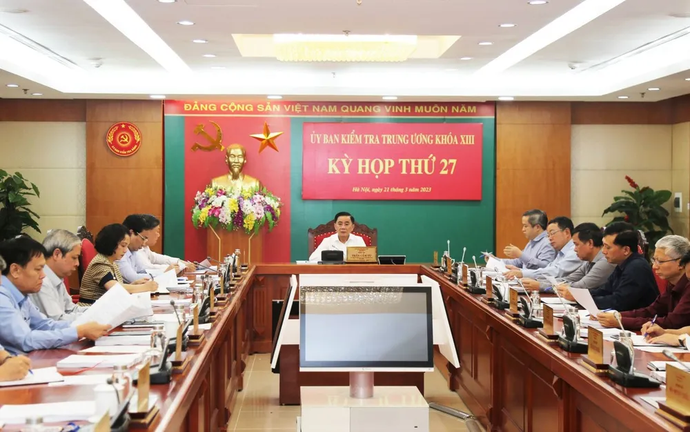 Quang cảnh Kỳ họp 27 của Ủy ban Kiểm tra Trung ương