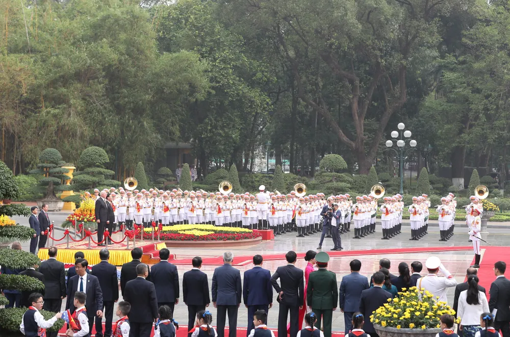 Quang cảnh lễ đón tại Phủ Chủ tịch. Ảnh: QUANG PHÚC