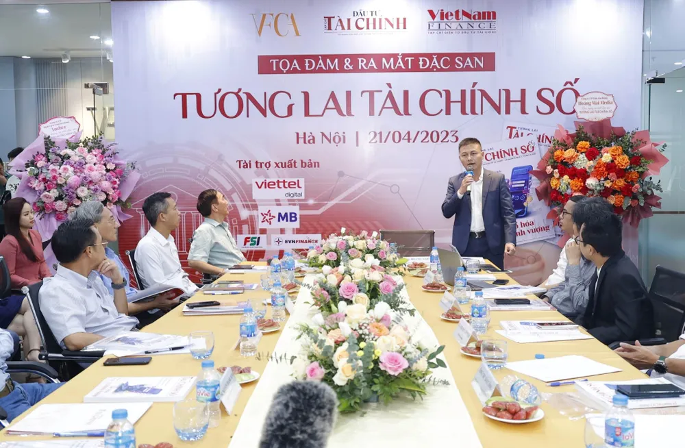 Quang cảnh cuộc tọa đàm. Ảnh: T.B Quang cảnh cuộc tọa đàm. Ảnh: T.B