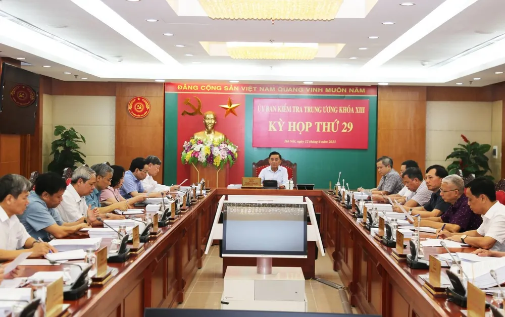 Quang cảnh kỳ họp 29 của Ủy ban Kiểm tra Trung ương