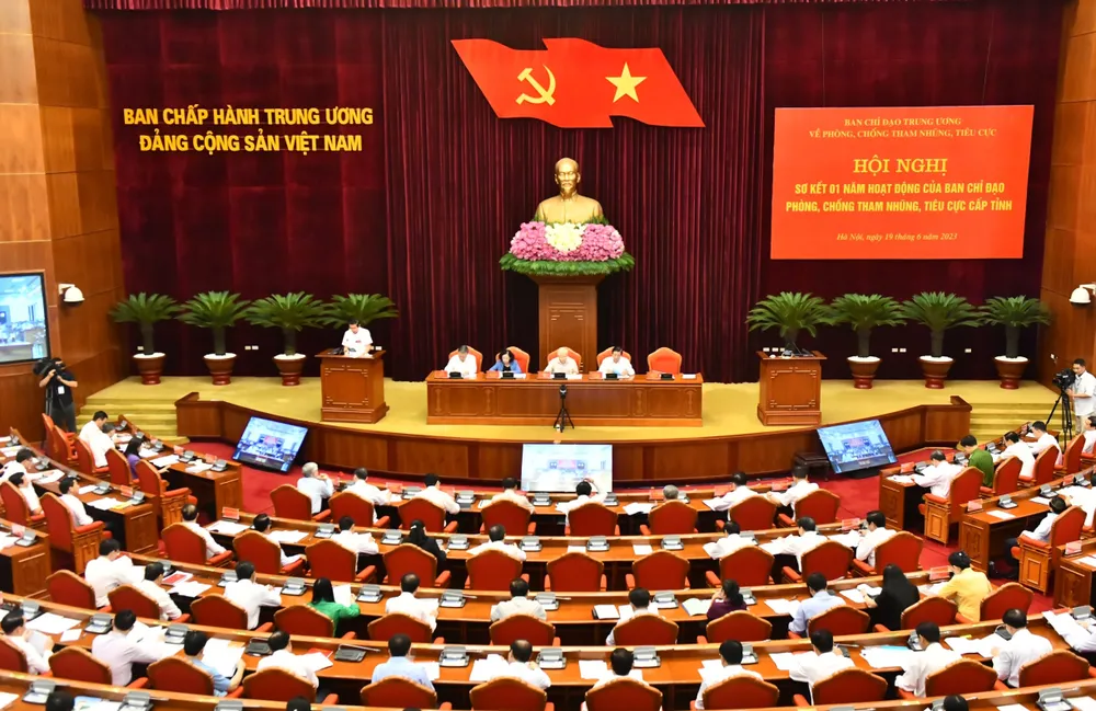 Quang cảnh hội nghị tại điểm cầu trụ sở Trung ương Đảng. Ảnh: VIẾT CHUNG Quang cảnh hội nghị tại điểm cầu trụ sở Trung ương Đảng. Ảnh: VIẾT CHUNG