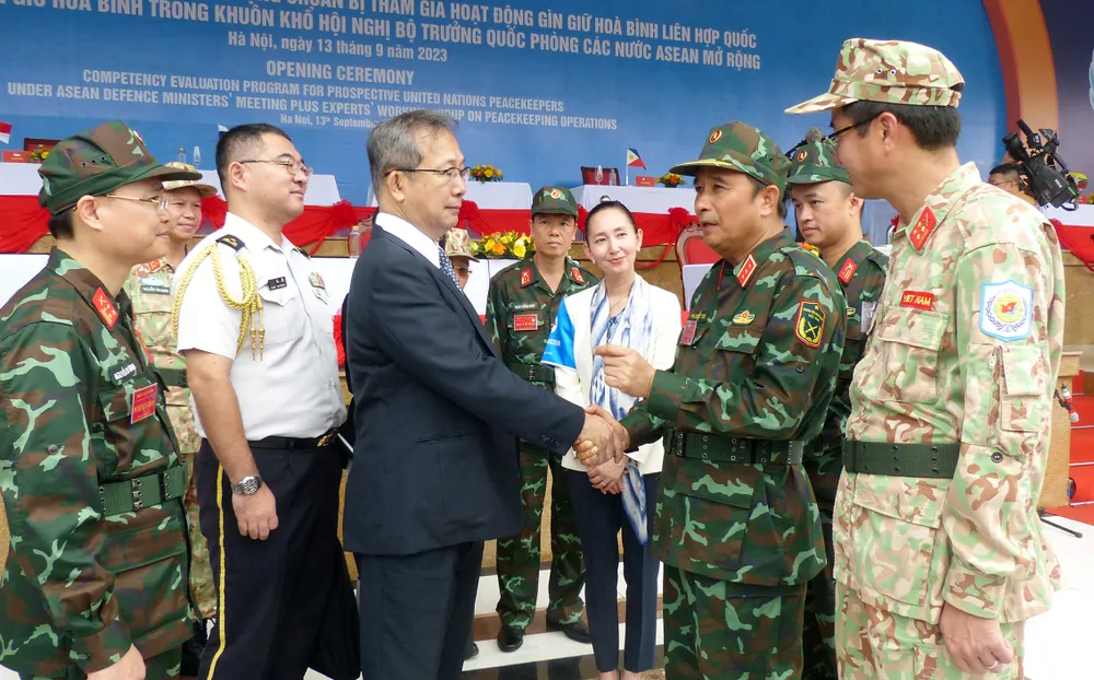 Khai mạc Chương trình đánh giá năng lực tham gia gìn giữ hòa bình trong khuôn khổ ADMM+ ảnh 5 Khai mạc Chương trình đánh giá năng lực tham gia gìn giữ hòa bình trong khuôn khổ ADMM+ ảnh 5