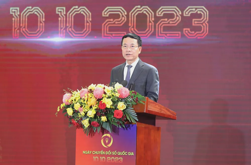Bộ trưởng Bộ TT-TT Nguyễn Mạnh Hùng phát biểu tại sự kiện. Ảnh QUANG PHÚC Bộ trưởng Bộ TT-TT Nguyễn Mạnh Hùng phát biểu tại sự kiện. Ảnh QUANG PHÚC