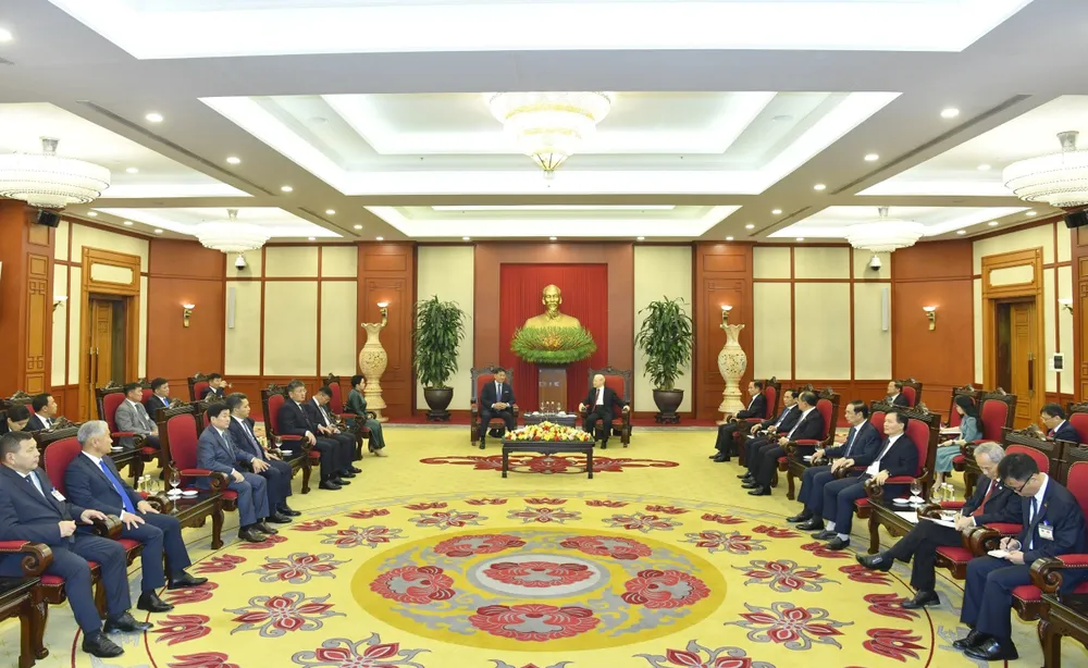 Quang cảnh buổi tiếp. Ảnh: VIẾT CHUNG