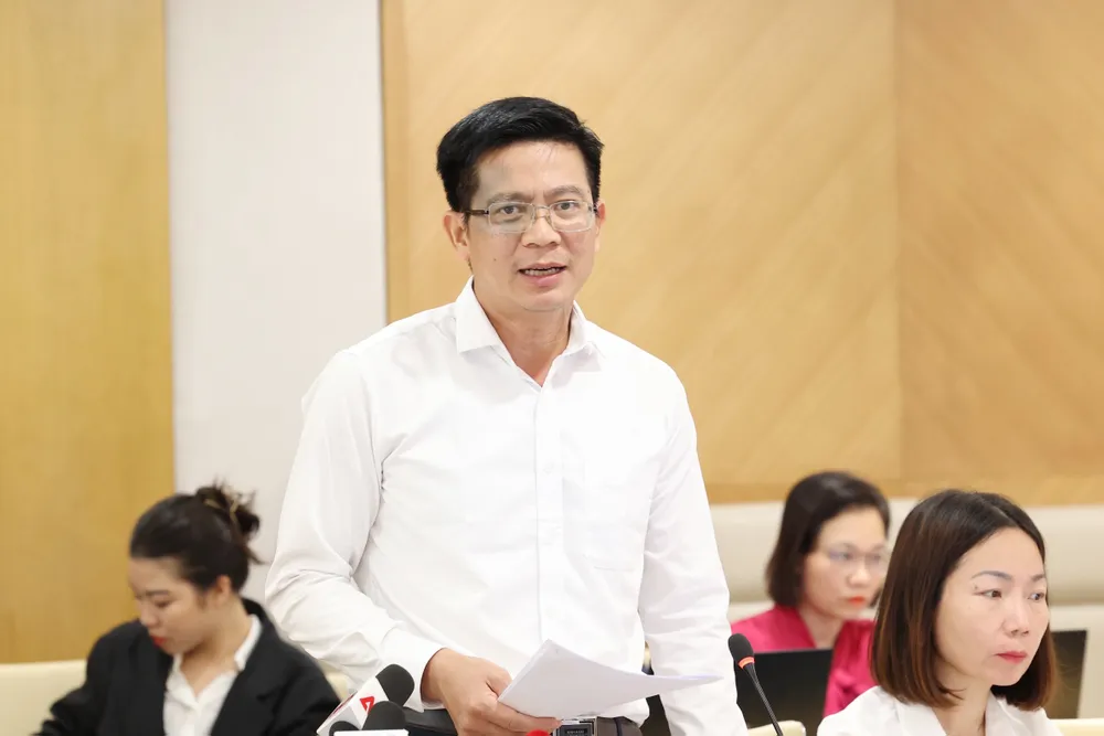 Ông Lê Văn Tuấn - Cục trưởng Cục Tần số vô tuyến điện-2.jpg