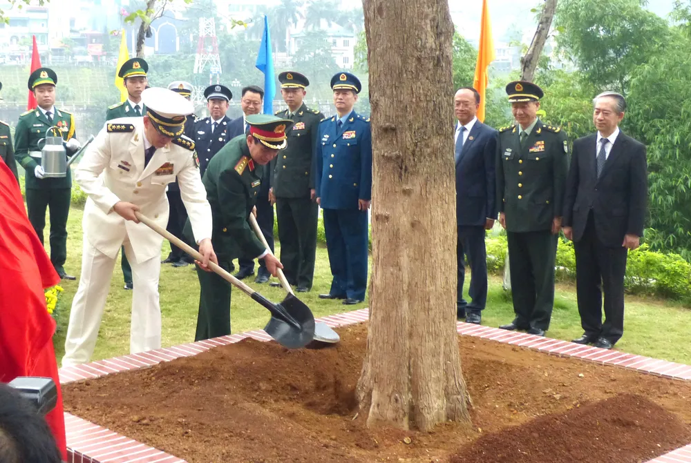 Anh Giao Luu QPVT 19.JPG