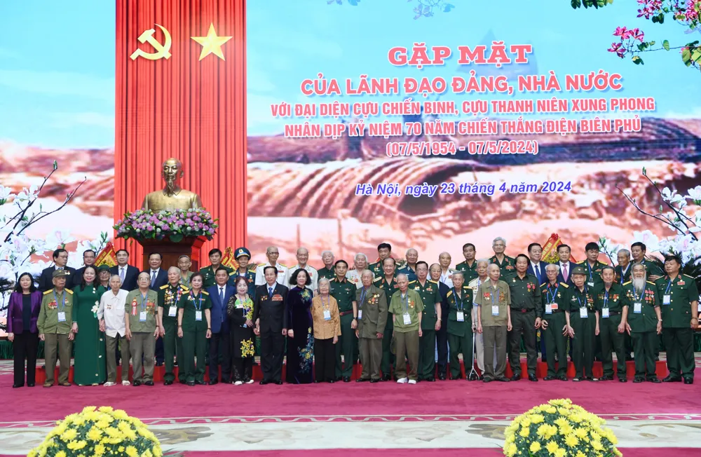 CCB-TNXP Dien Bien 13.jpg