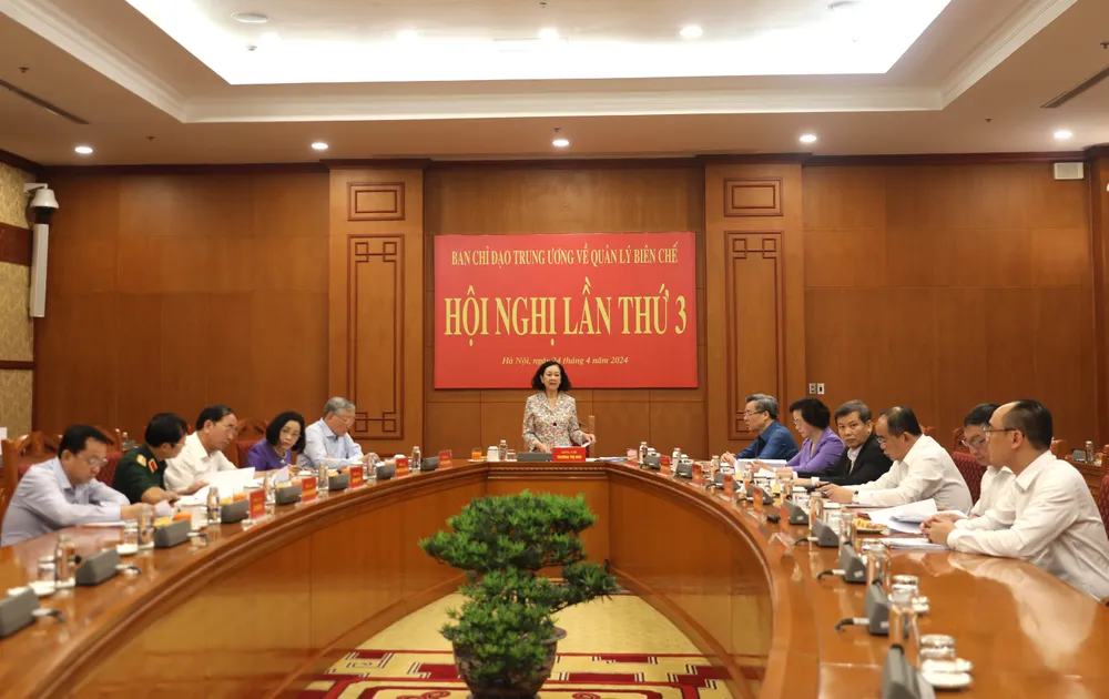 Anh Xay dung Dang.jpg