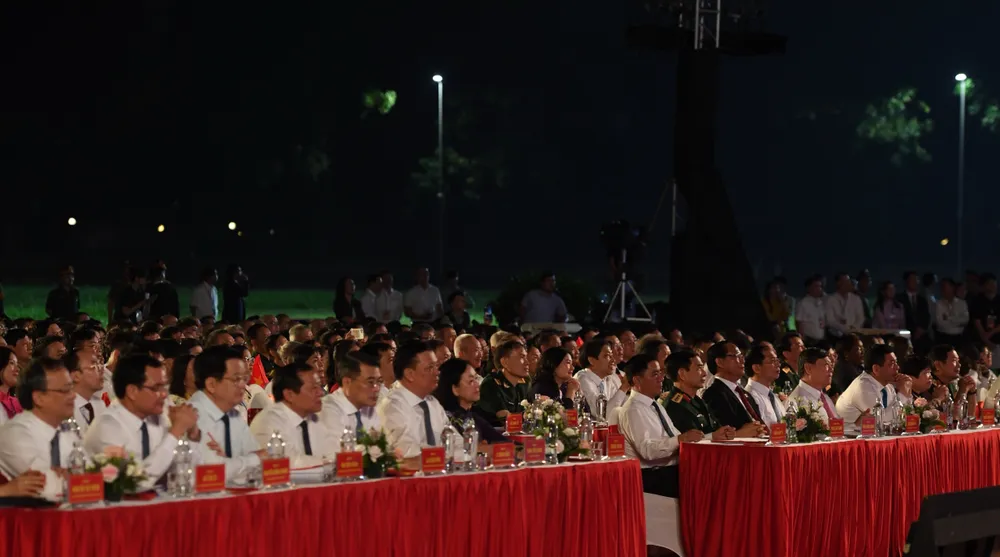 Anh cau truyen hinh 13.jpg