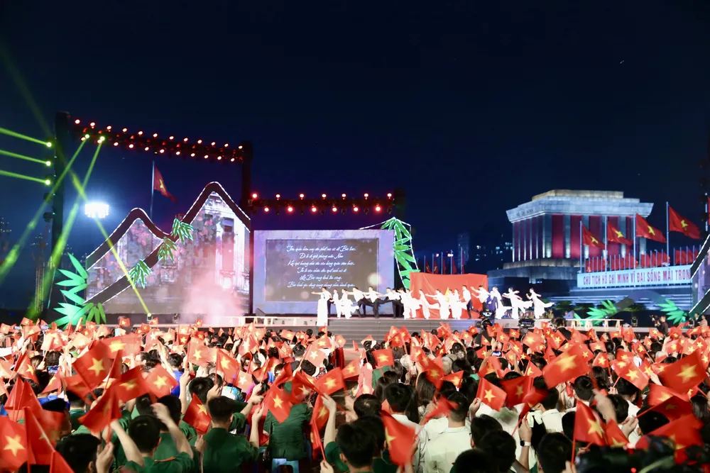 Anh cau truyen hinh 14.jpg