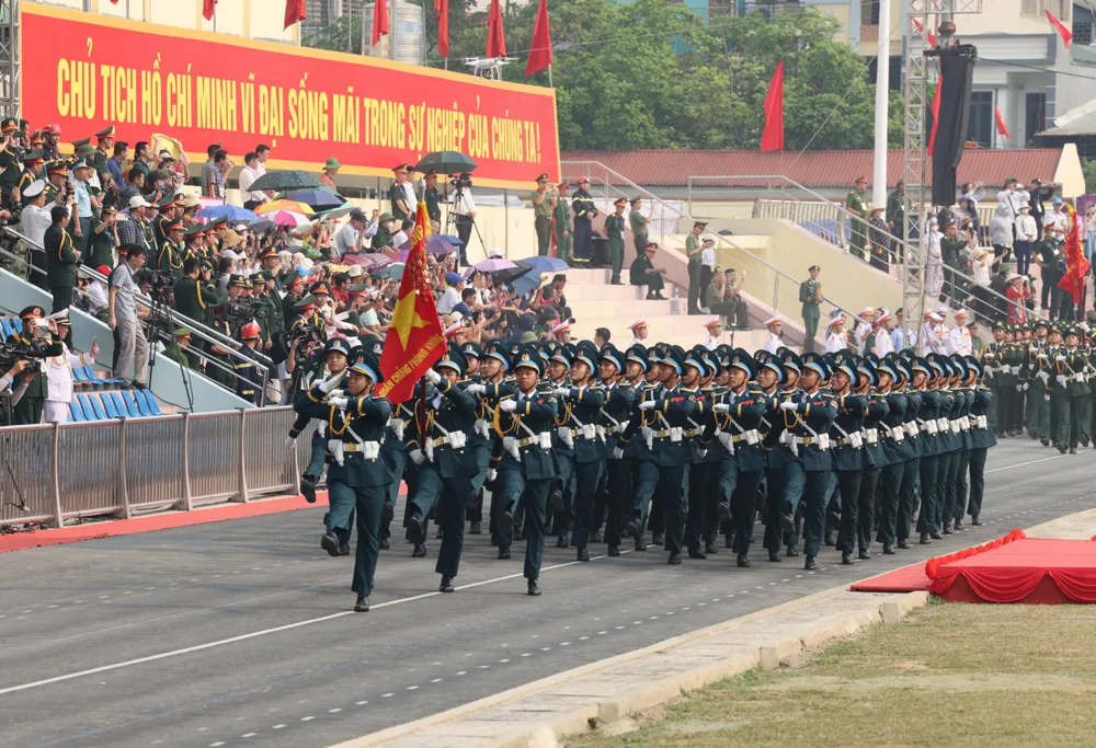 Anh tong duyet 12.jpg