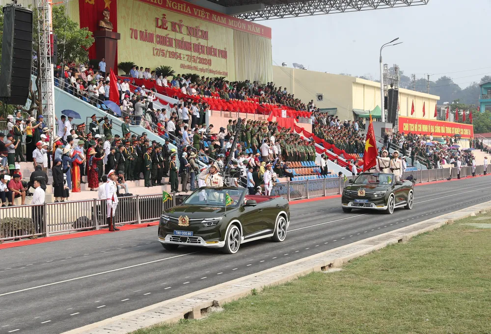 Anh tong duyet 28.jpg