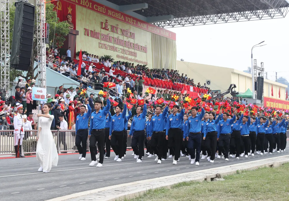 Anh tong duyet 34.jpg