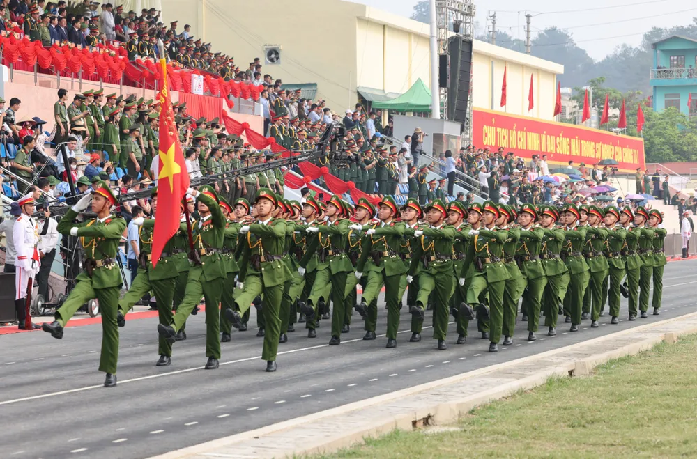 Anh tong duyet 40.jpg