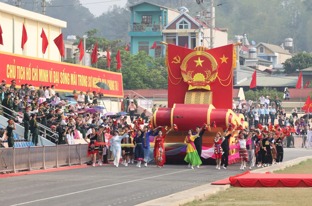 Anh tong duyet 7.jpg