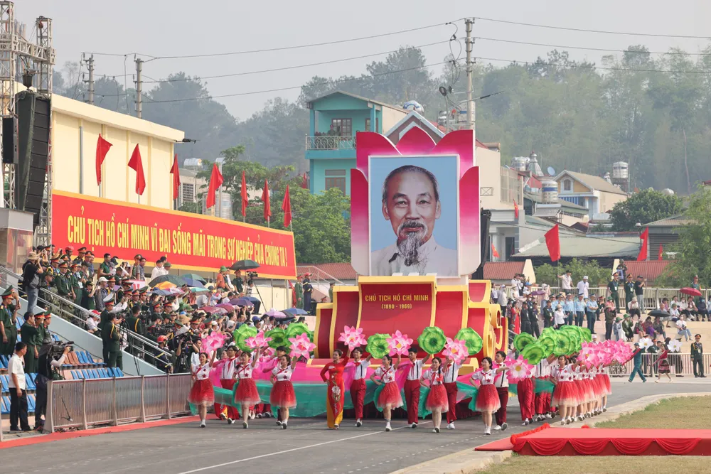 Anh tong duyet 8.jpg