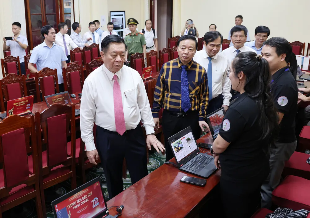 Khai trung TTTBC 5.jpg