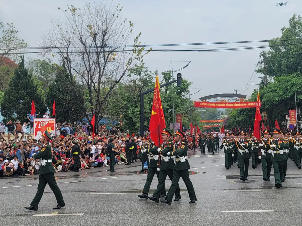 Hinh anh ngoai duong 2.jpg